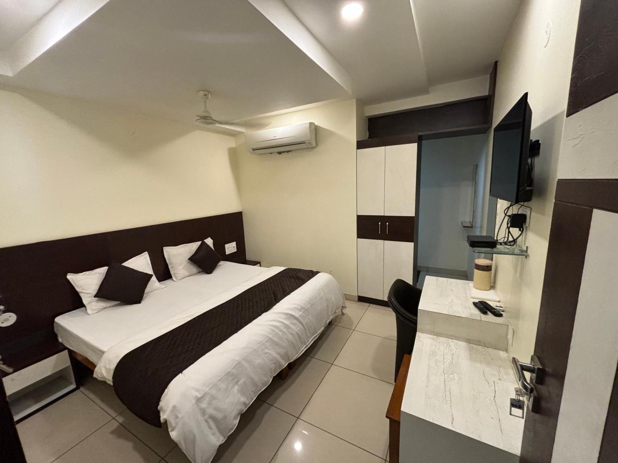 Hotel Rashika Palace Dzsaipur Kültér fotó