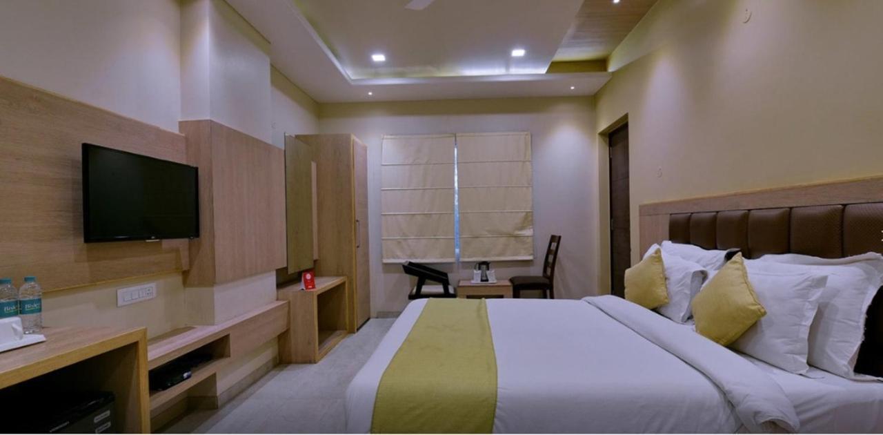 Hotel Rashika Palace Dzsaipur Kültér fotó